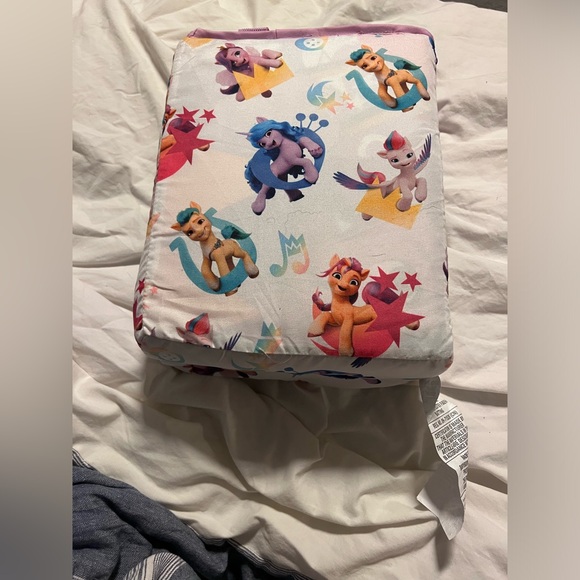 NWT my little pony toddler bed set - Picture 4 of 6